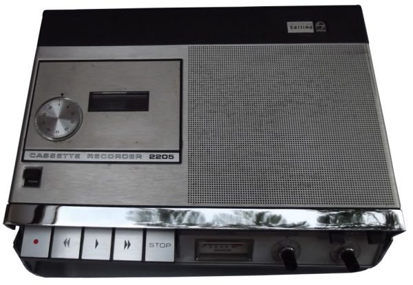 Cassetten-Recorder 2205 N2205 bis Nr.: 57000