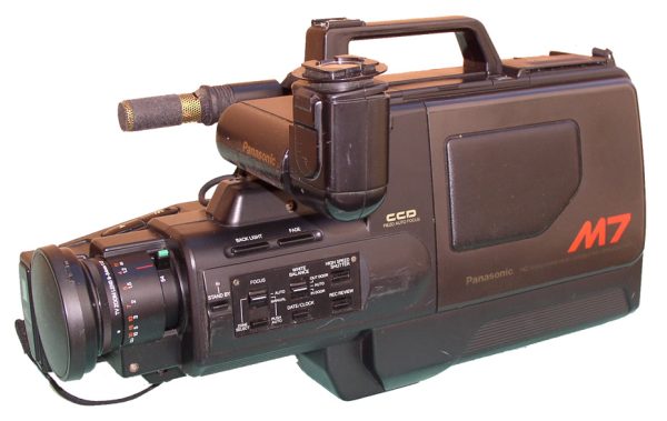 Kamera VHS Panasonic NV-M7E
