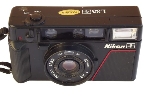 Foto-aparat Nikon L35 TWAF