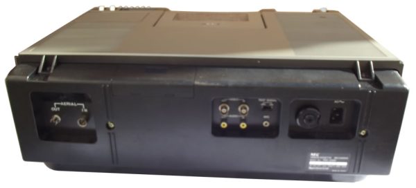 Videorekorder NEC, B5, PVC-2400