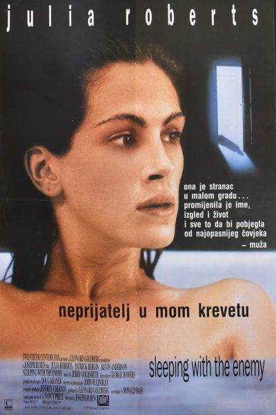 NEPRIJATELJ U MOM KREVETU