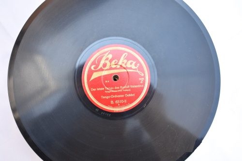 Bakelitna Ploča – Der letzte Tango des Rudolf Valentino