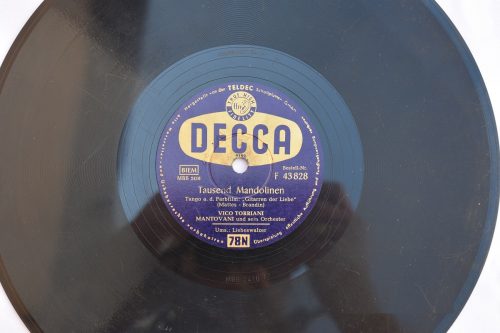 Bakelitna Ploča – Tausend Mandolinen