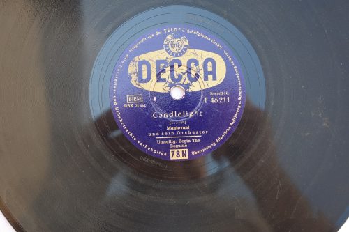 Bakelitna Ploča – Candlelight
