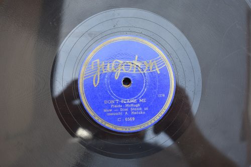 Bakelitna Ploča – Don’t Blame me