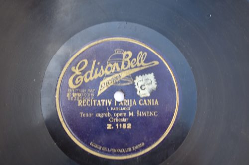 Bakelitna Ploča – Recitativ i Arija Cania